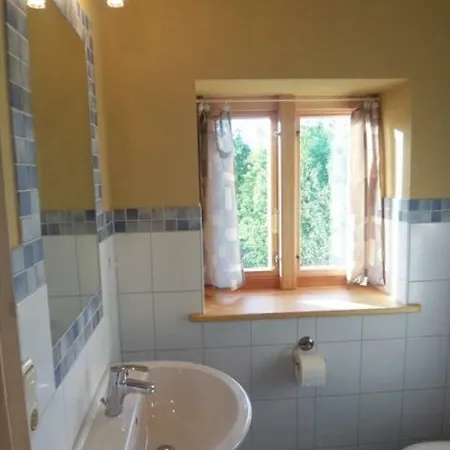 Landhof Zur Meierei بيت ضيافة 3*