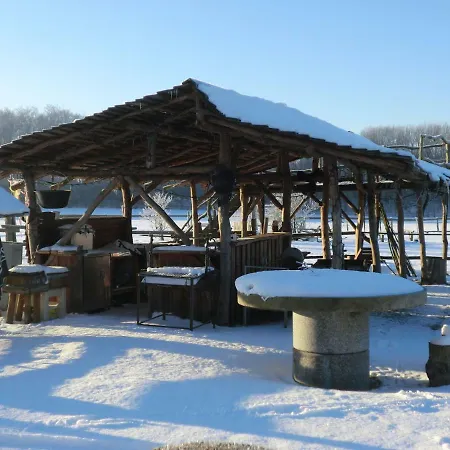 بيت ضيافة Landhof Zur Meierei 3*